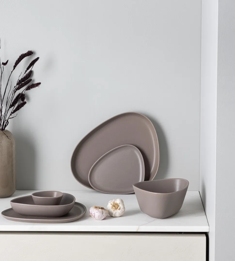 Bord Lind DNA Stoneware Dinner Plate Warm Grey