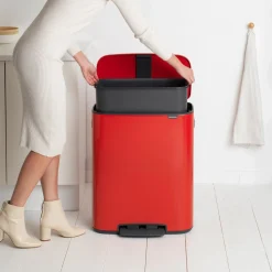 Brabantia Bo Pedaalemmer 60 Liter - Passion Red
