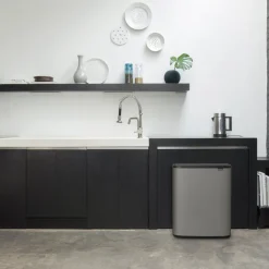 Brabantia Bo Touch Bin Afvalemmer 2 x 30 L - Mineral Concrete Grey Outlet