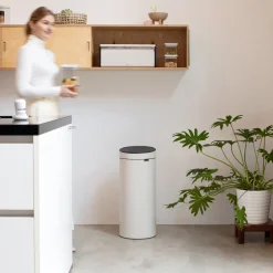 Brabantia Touch Bin Afvalemmer 30 Liter - Soft Beige Clearance