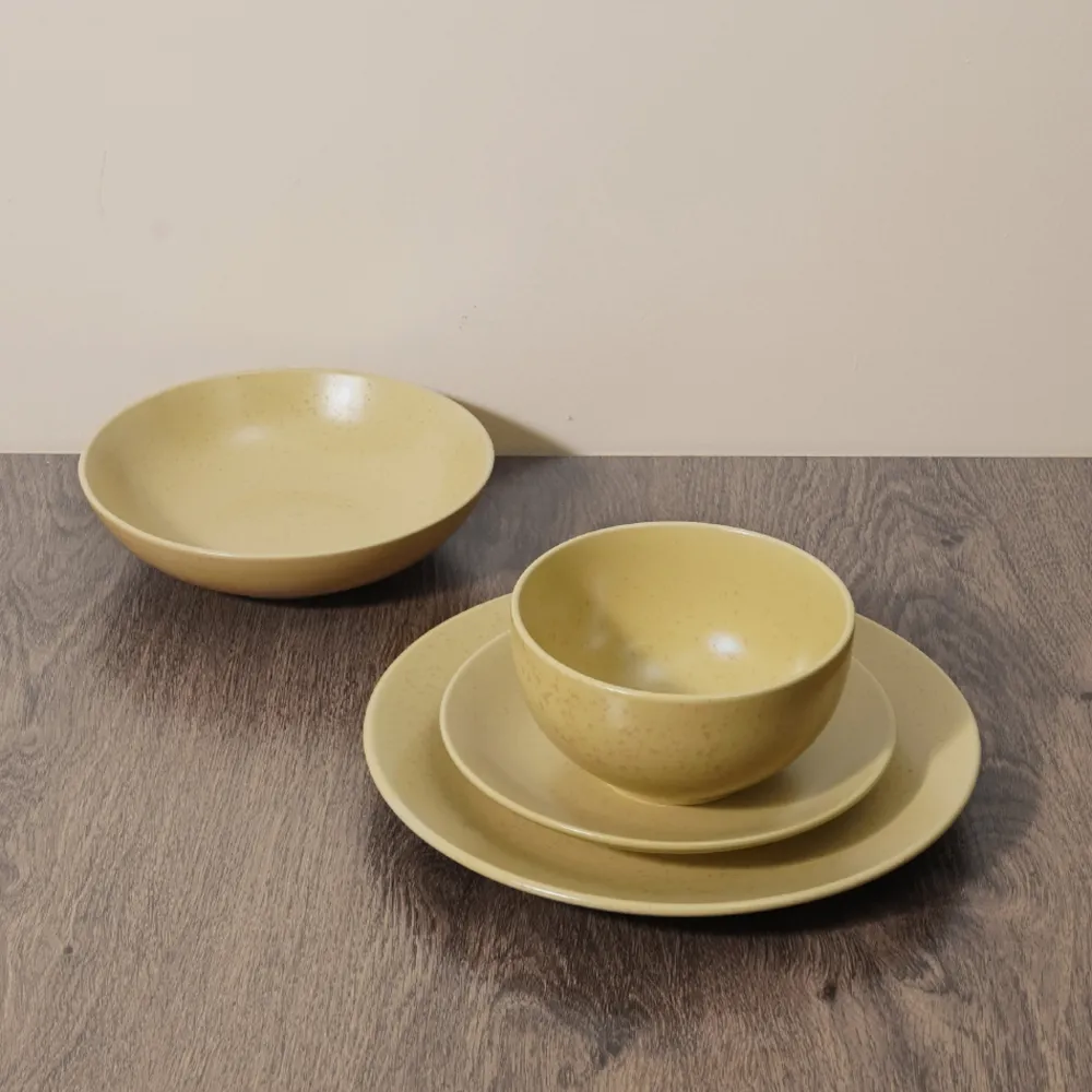 by fonQ Pebbled Serviesset 24-delig - Zandgeel Clearance
