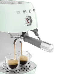 Espresso koffiemachine Smeg ECF03PGEU 50's Style Watergroen