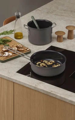 Eva Solo Eva Trio Sauteerpan Grey Line Slip-Let Ceramic 24 cm Outlet