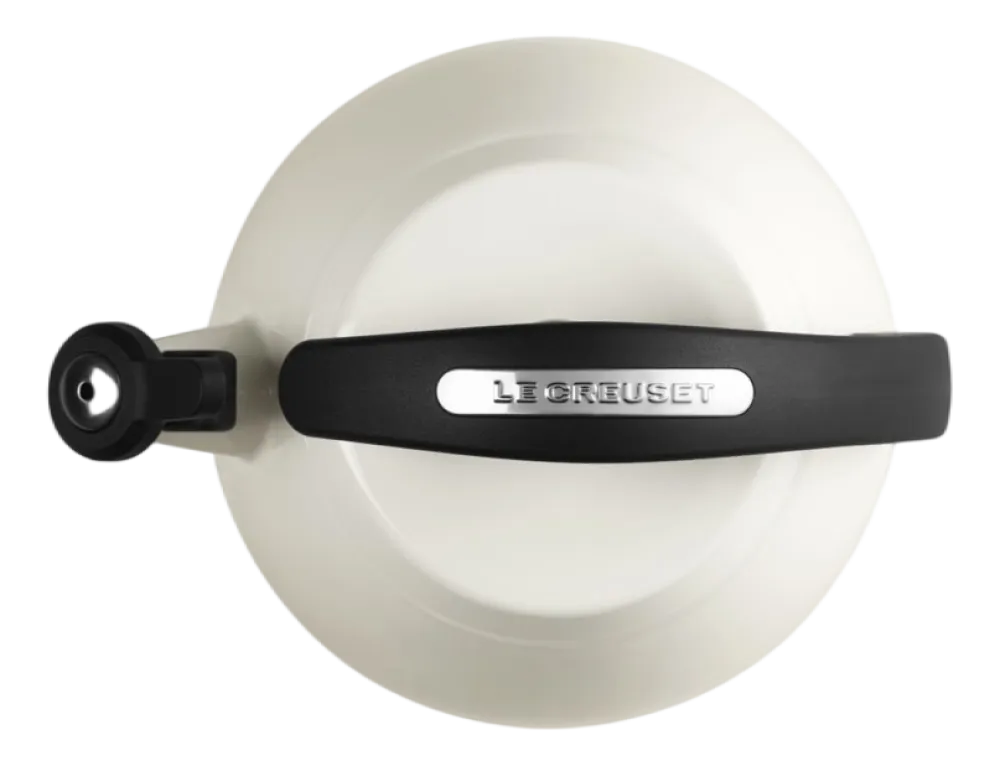 Le Creuset Fluitketel Cloche Meringue 2,1 Liter Clearance