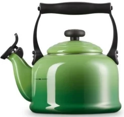 Fluitketel Le Creuset Tradition Bamboo 2,1 Liter