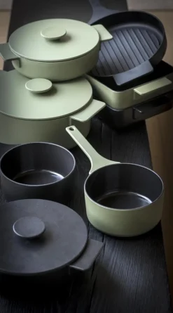 Grillpan Serax Surface Cookware By Sergio Herman Green 46 x 26 x 4,2 cm
