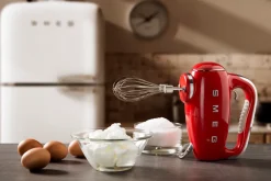 Smeg Handmixer 50 Style HMF01 Rood Online