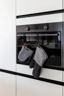Tiseco Keukenhandschoen Home Studio Sherlock Fishbone Black (Set van 2) New