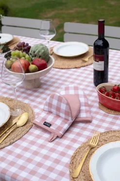 Tiseco Keukenhandschoen Home Studio Gingham Pink (Set van 2) Online
