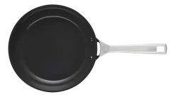 Le Creuset Koekenpan Essential Non Stick Ceramic Zwart Hot
