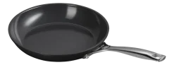 Le Creuset Koekenpan Essential Non Stick Ceramic Zwart Hot