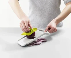 Joseph Joseph Mandoline Duo Multi-grip Mandoline Beige/Groen Outlet