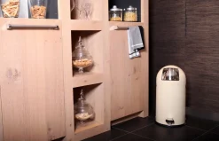 Pedaalemmer EKO Kickcan Crème 33L
