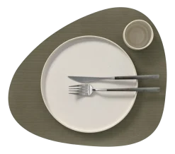 Placemat Lind DNA Glass Mat Curve L Corduroy Nupo Army Green (Set van 4)