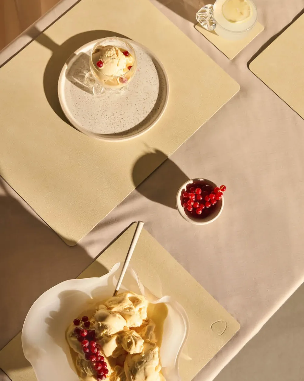 Lind DNA Placemat Square L Nupo Lemon Sorbet (Set van 4)