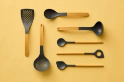 Rosti Pollepel Optima Curry Nylon 31 cm
