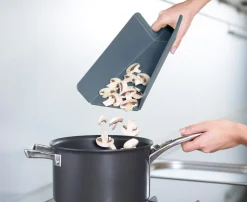 Snijplank Joseph Joseph Chop2Pot Opvouwbaar Klein Edition Sky Grijs (2-Delig)