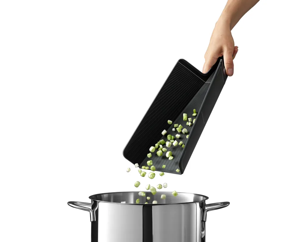 Joseph Joseph Snijplank Chop2Pot Plus Opvouwbaar Groot Zwart Hot
