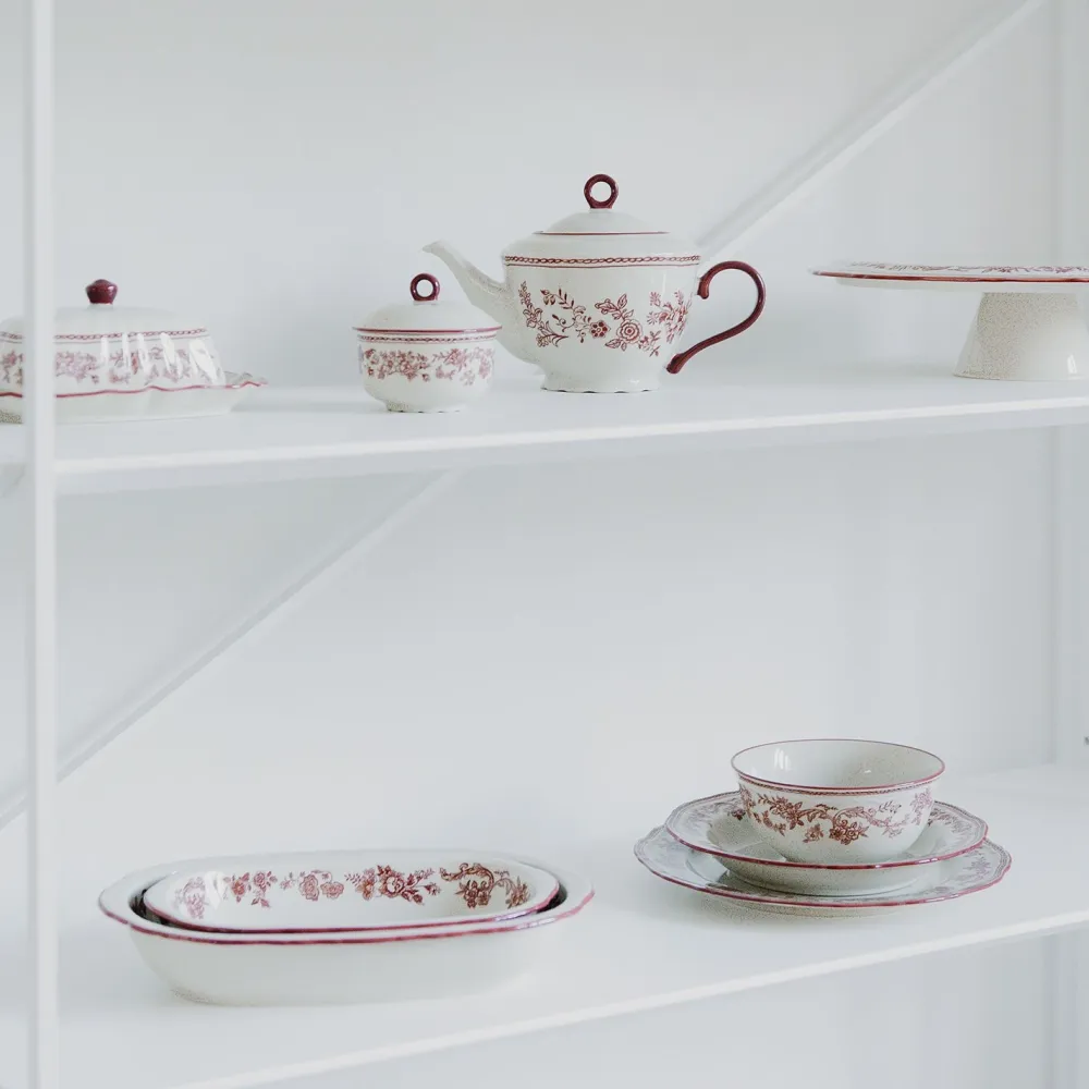 Salt & Pepper Taartplateau Cyril Burgundy 32,5 x 9 cm Best