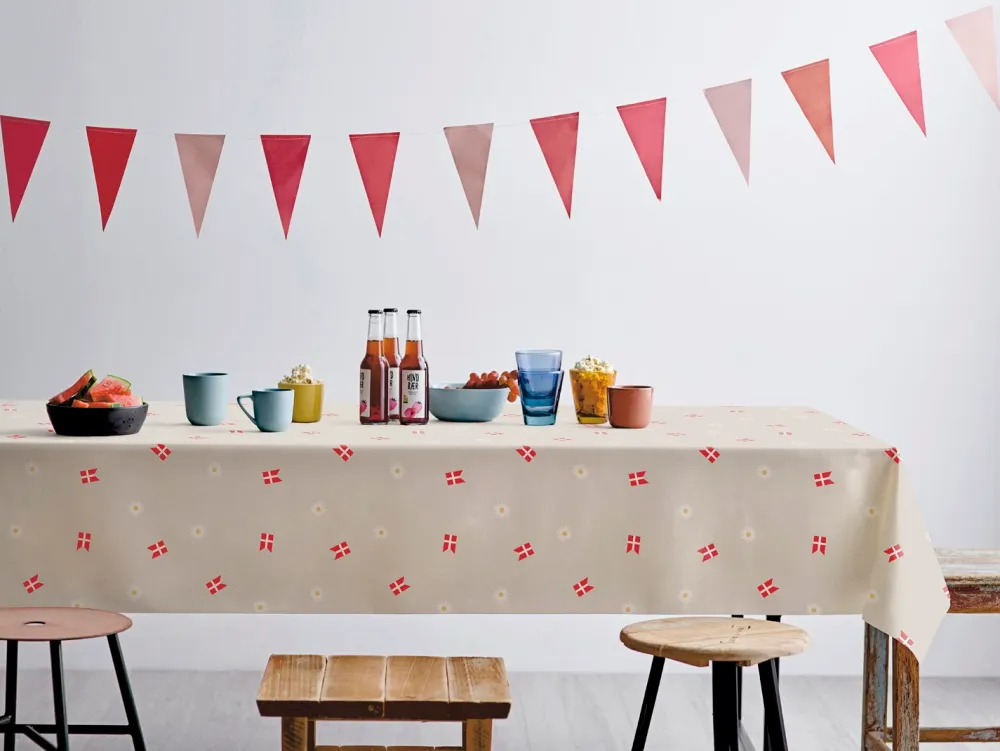 Sodahl Tafelkleed Södahl Tillykke Red Best