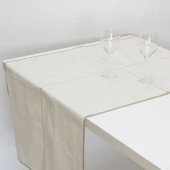 Tafelloper The Table Canvas Oat 1