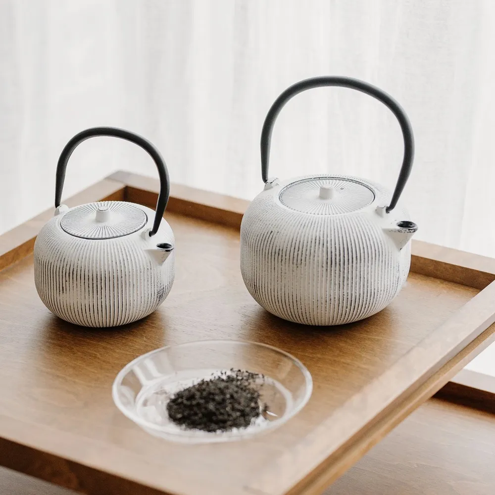 Salt & Pepper Theepot Sencha White / Black 700 ml