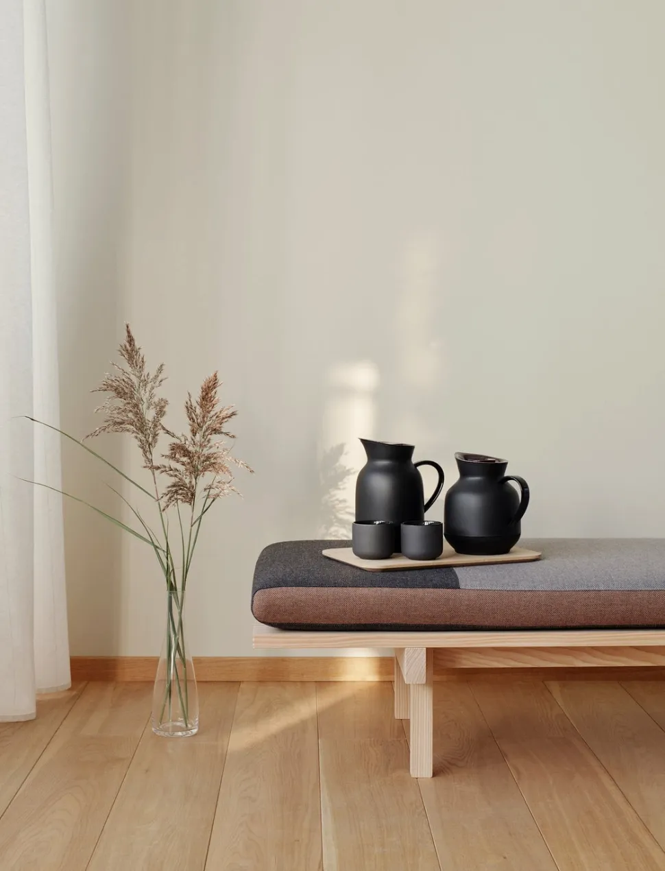 Thermoskan Stelton Amphora Soft Black 1 L