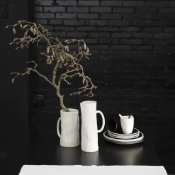The Table Waterkan Atelier Hoog Milk Clearance
