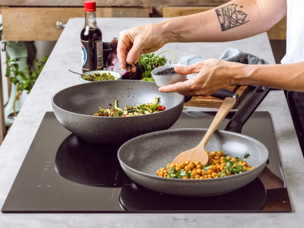 BK Wok Granite Ceramic Wok 28 cm