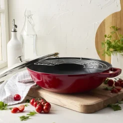 Staub Wokpan Kers 30 cm