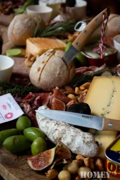 Homeys Worstmes Homey's Charcuterie Hot